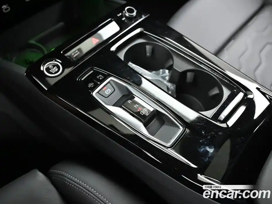 Audi A6 e-tron 2025 0.2 автомат (гидро), фото 9