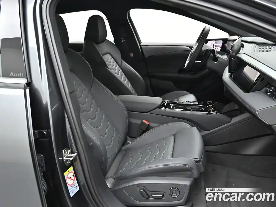 Audi A6 e-tron 2025 0.2 автомат (гидро), фото 10