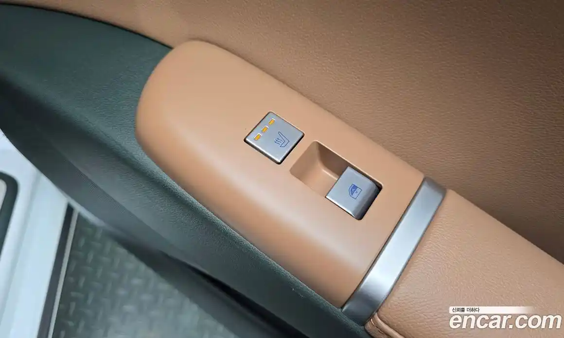 Hyundai Grandeur 2025 1.6 автомат (гидро), фото 16