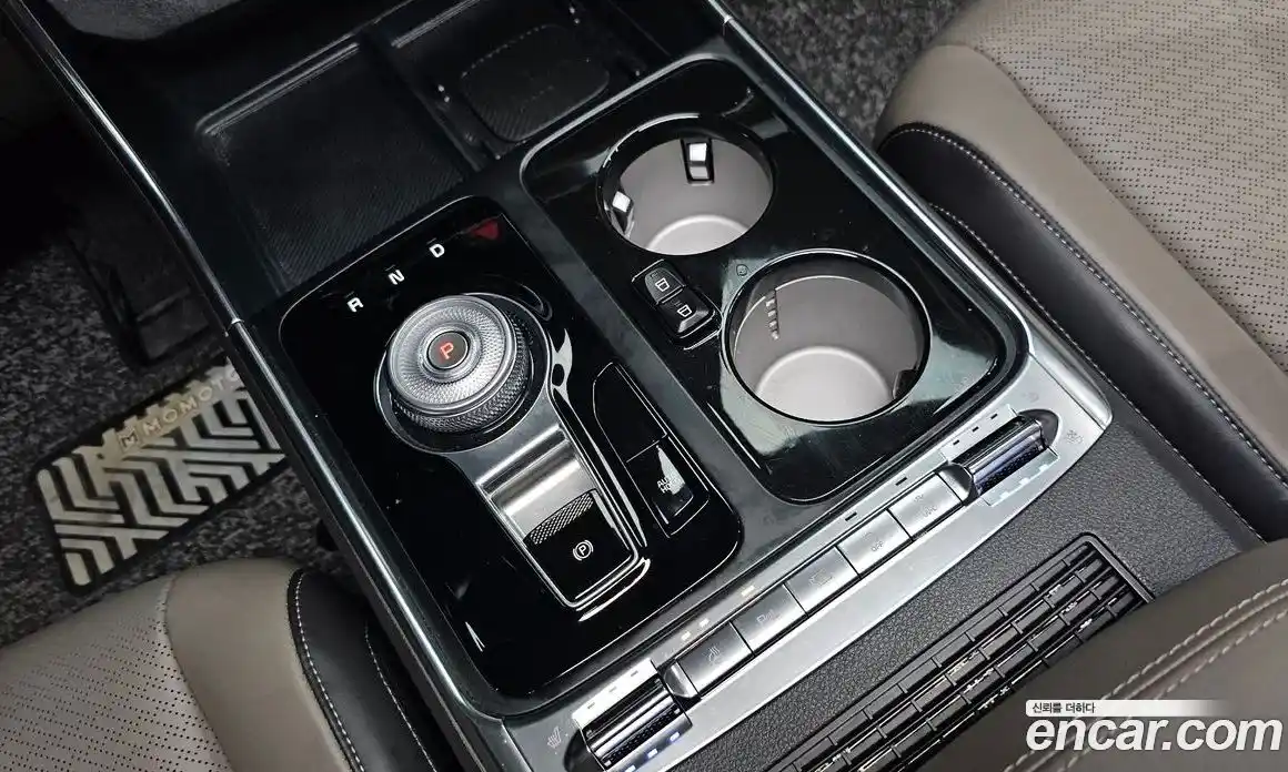 Kia Carnival 2025 2.2 автомат (гидро), фото 12