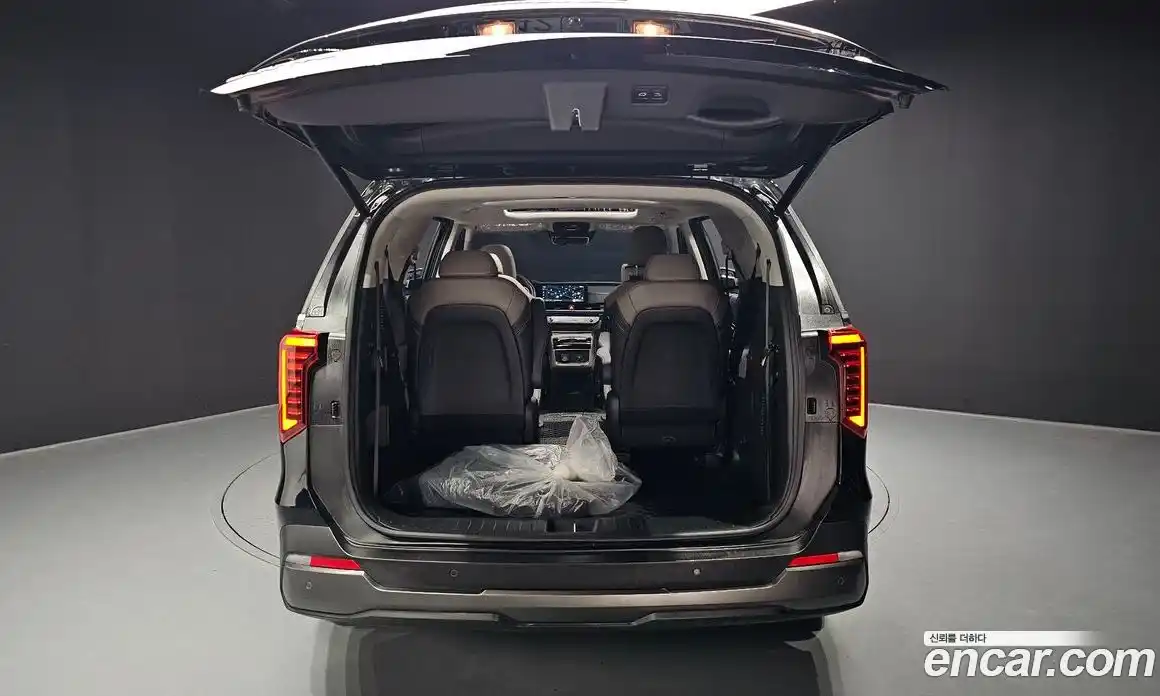 Kia Carnival 2025 2.2 автомат (гидро), фото 26
