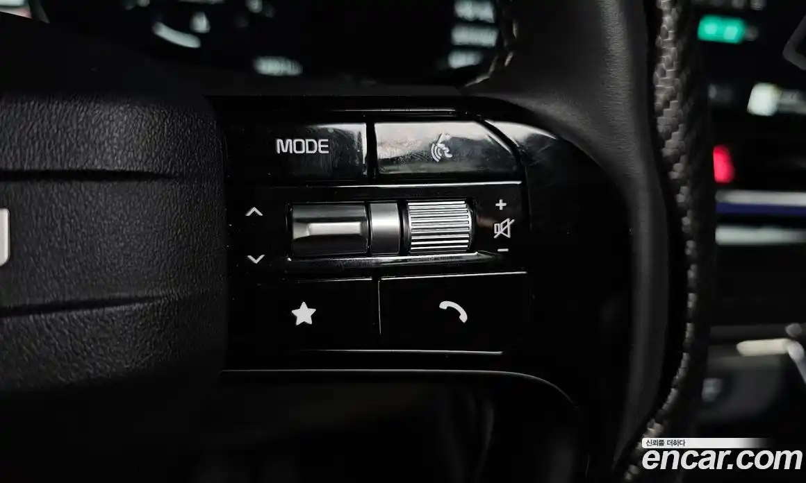 Kia Carnival 2025 2.2 автомат (гидро), фото 32
