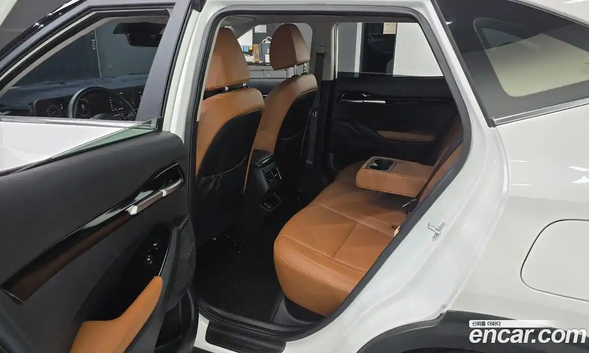 Kia Seltos 2024 1.6 автомат (гидро), фото 16