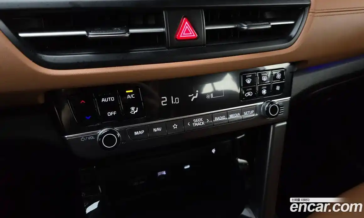 Kia Seltos 2024 1.6 автомат (гидро), фото 24