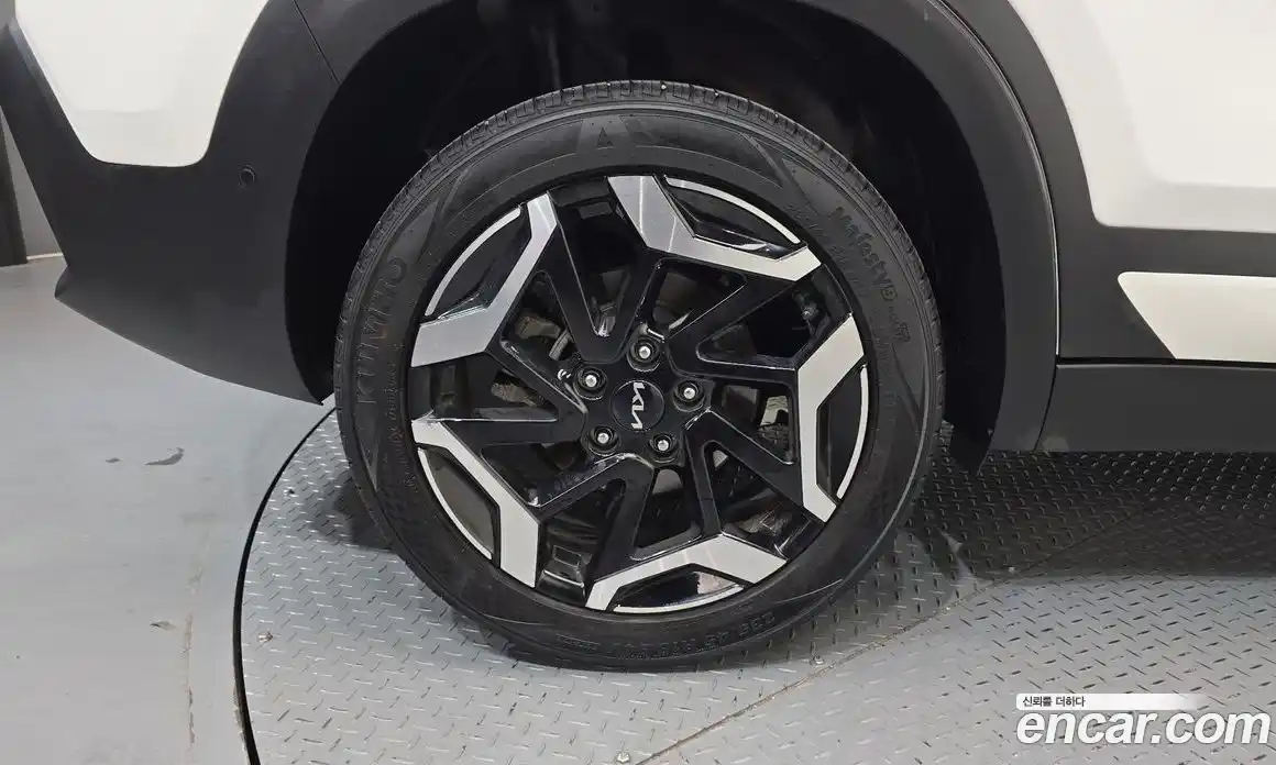 Kia Seltos 2024 1.6 автомат (гидро), фото 5