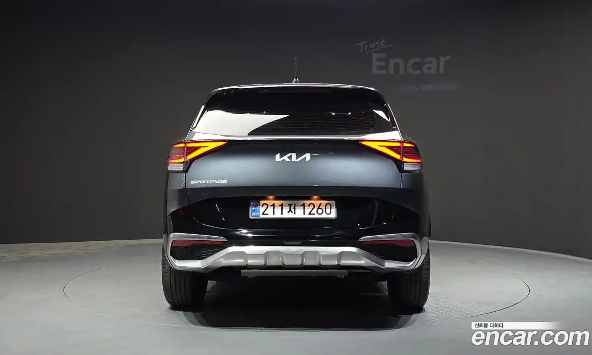 Kia Sportage 2023 1.6 автомат (гидро), фото 4