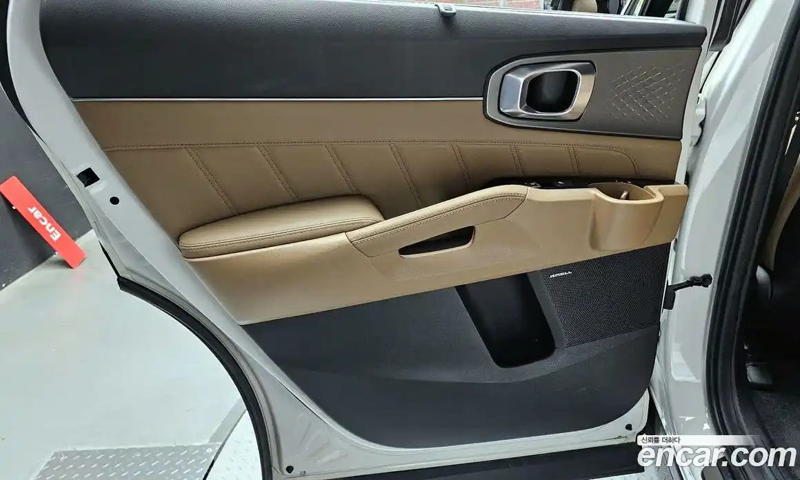 Kia Sorento 2024 1.6 автомат (гидро), фото 15