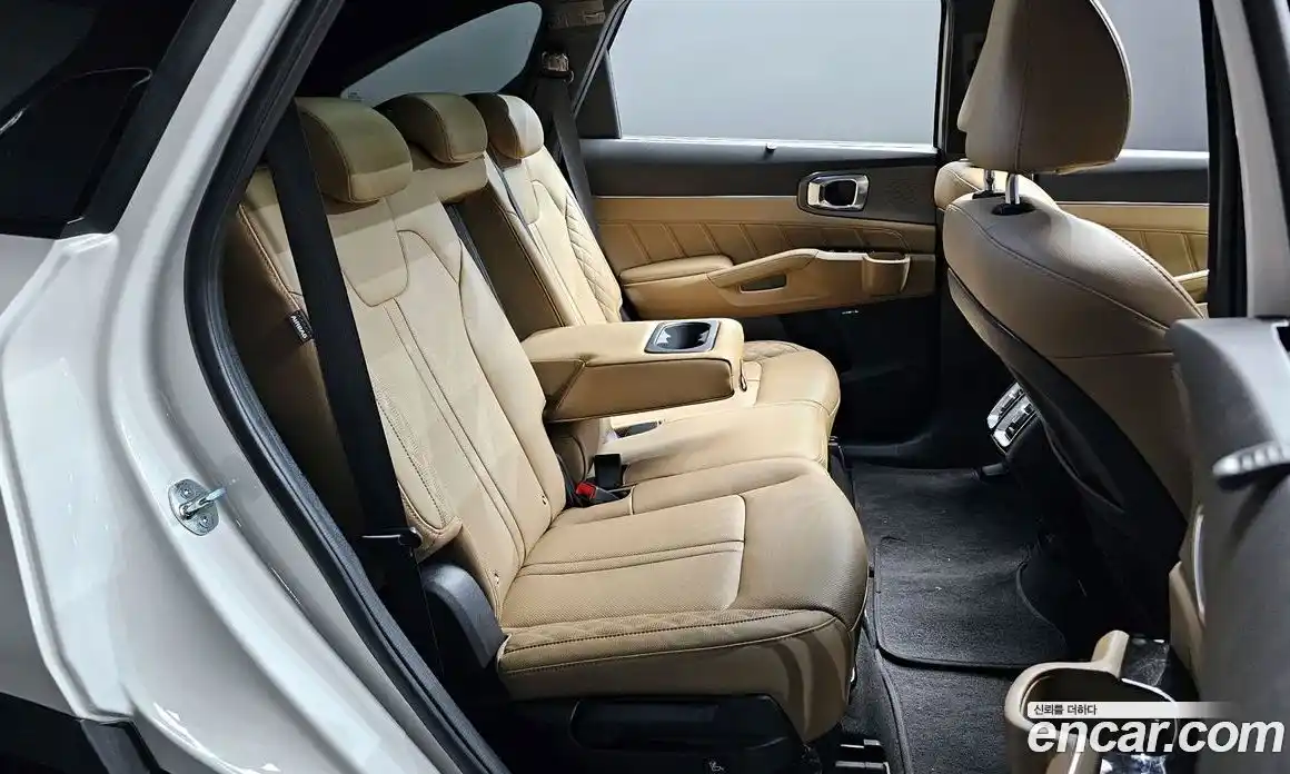 Kia Sorento 2024 1.6 автомат (гидро), фото 18