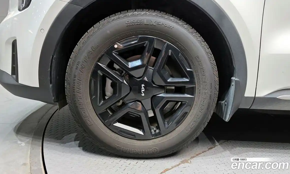 Kia Sorento 2024 1.6 автомат (гидро), фото 5