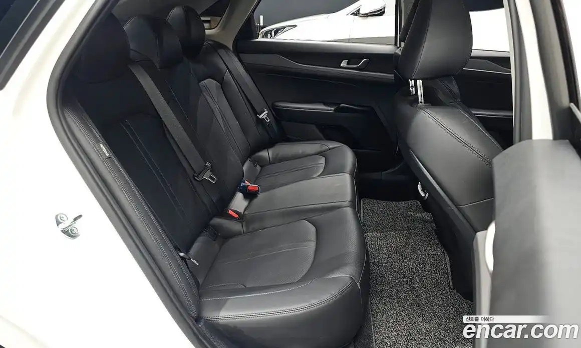 Kia K5 (Optima) 2022 2.0 автомат (гидро), фото 17