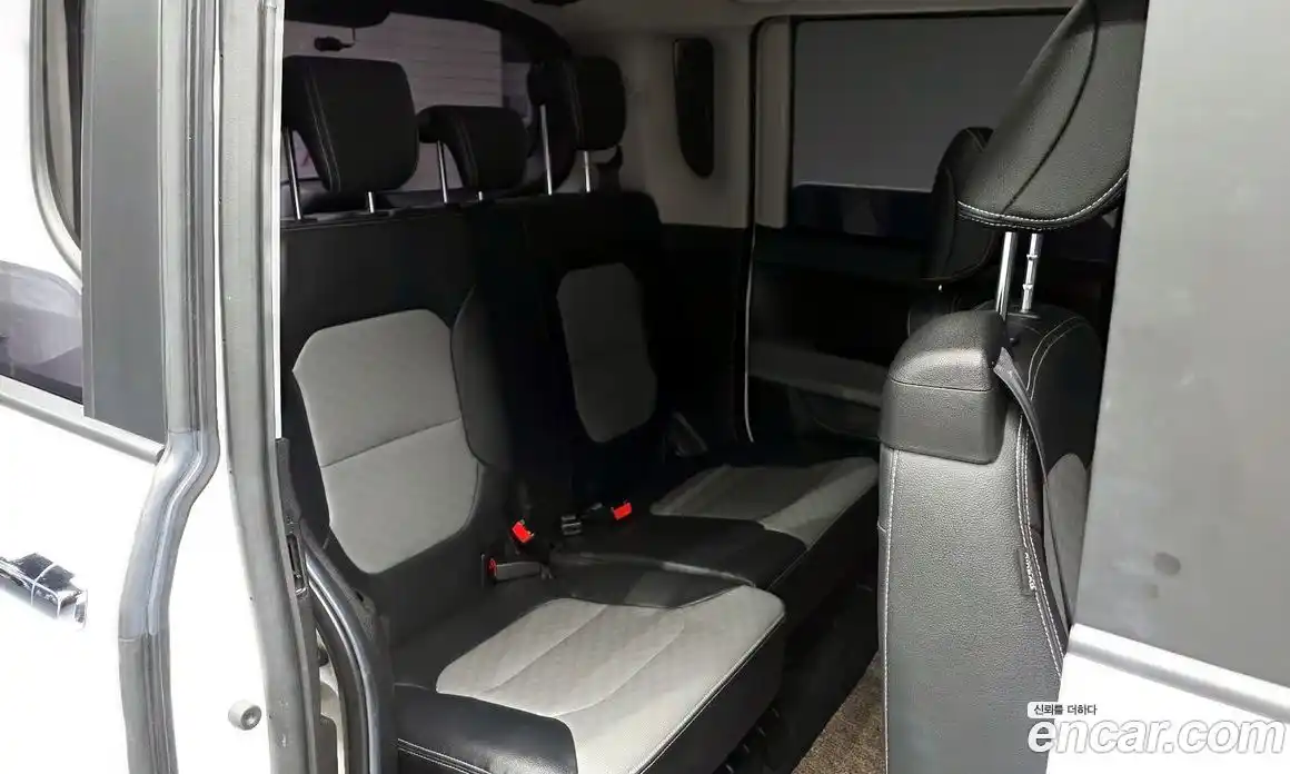 Kia Ray 2022 1.0 автомат (гидро), фото 17
