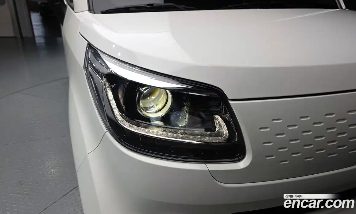 Kia Ray 2022 1.0 автомат (гидро), фото 8