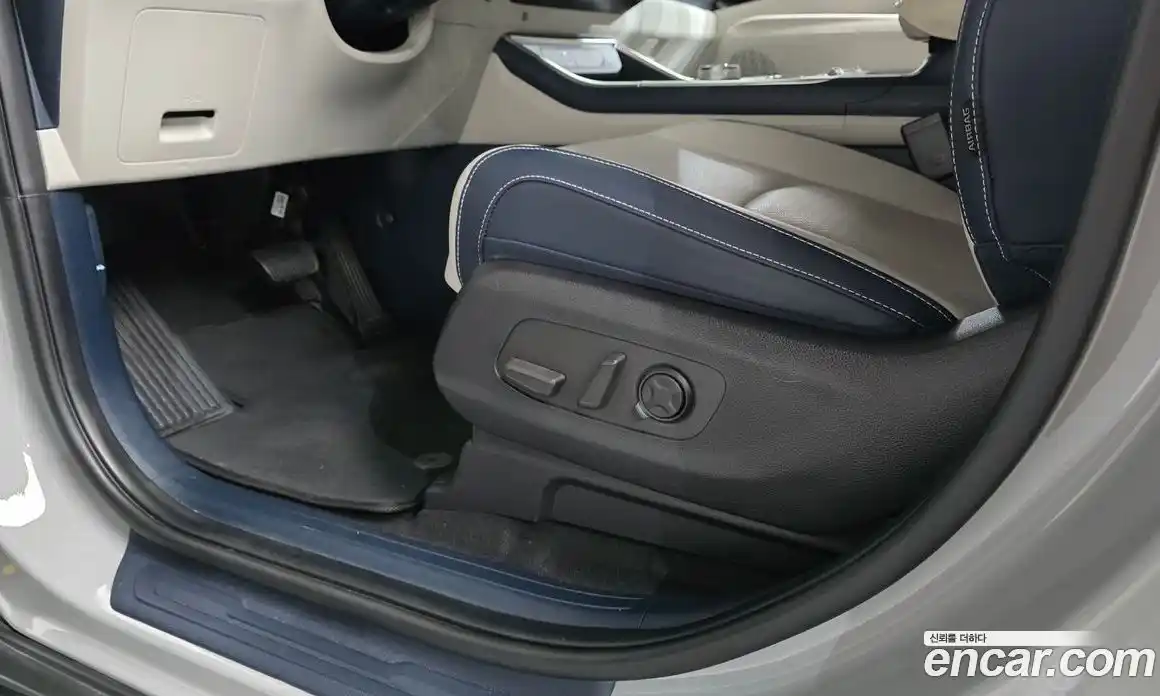 Kia Carnival 2024 1.6 автомат (гидро), фото 33