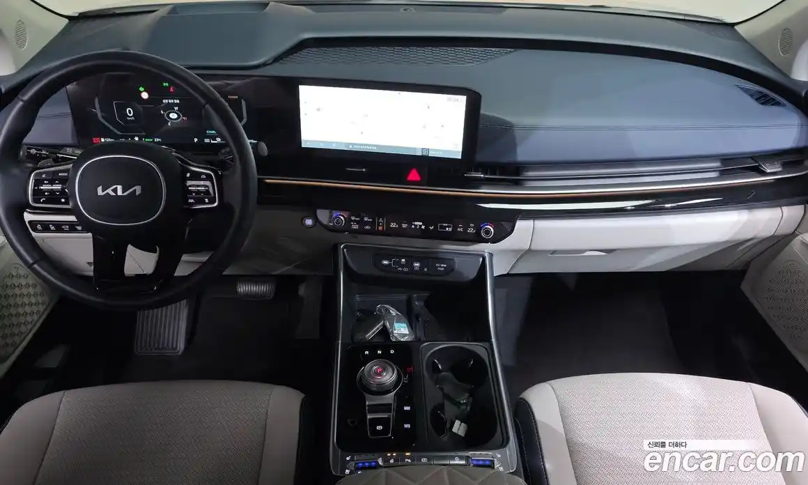 Kia Carnival 2024 1.6 автомат (гидро), фото 9