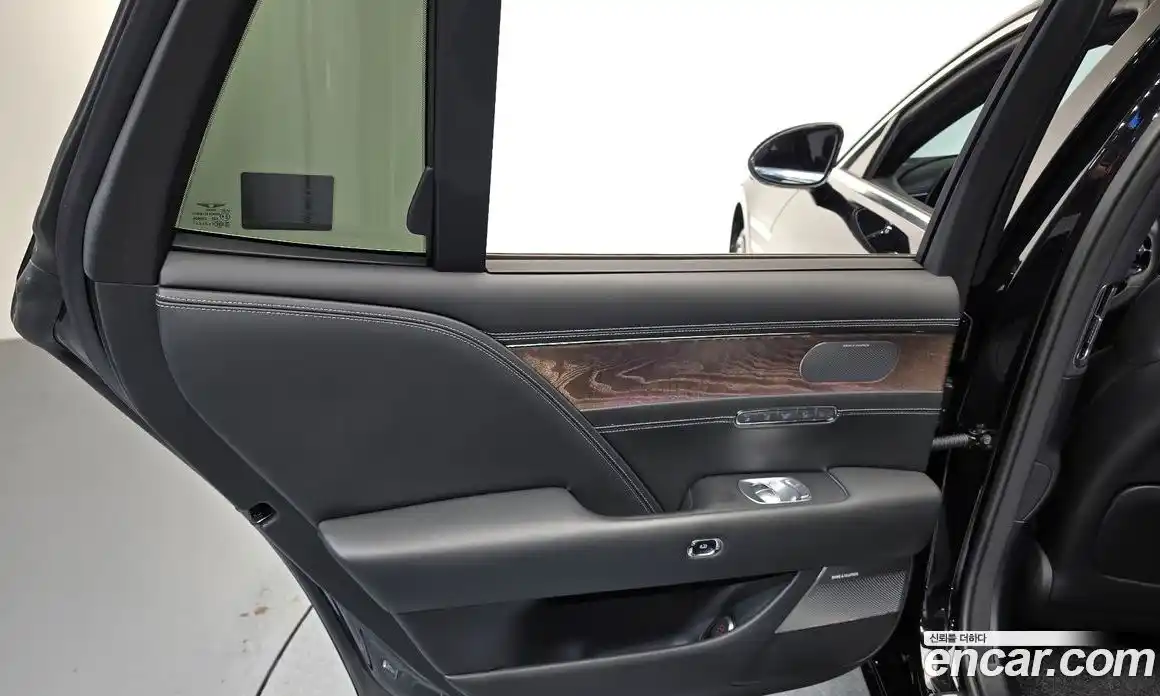 Genesis G90 2023 3.5 автомат (гидро), фото 15