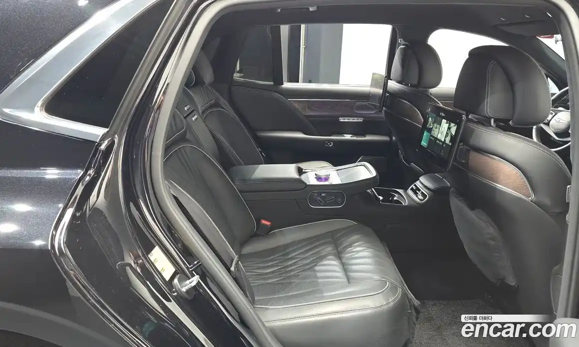 Genesis G90 2023 3.5 автомат (гидро), фото 17