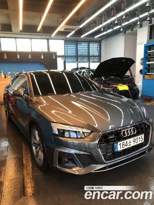 Audi A5 2021 2.0 автомат (гидро), фото 3