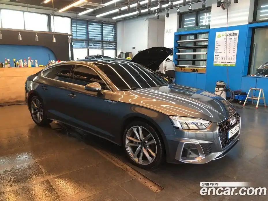 Audi A5 2021 2.0 автомат (гидро), фото 5