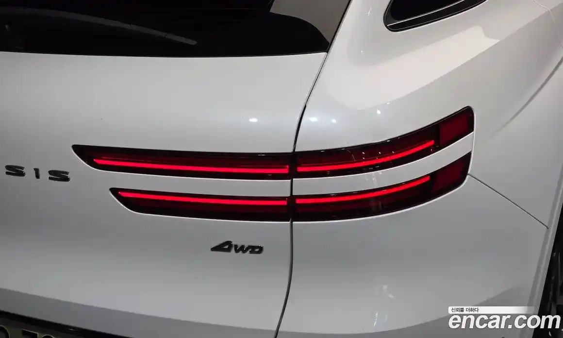 Genesis GV70 2021 2.5 автомат (гидро), фото 9