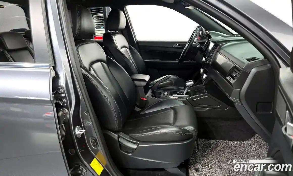 SsangYong Rexton 2020 2.2 автомат (гидро), фото 17