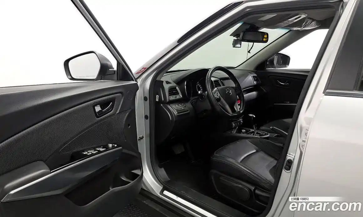 SsangYong TIBOLI 2017 1.6 автомат (гидро), фото 13