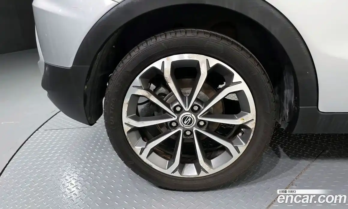SsangYong TIBOLI 2017 1.6 автомат (гидро), фото 5