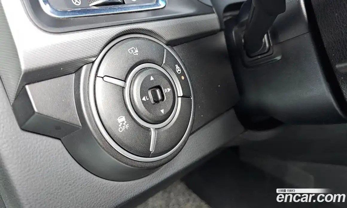 SsangYong Korando 2016 2.0 автомат (гидро), фото 28