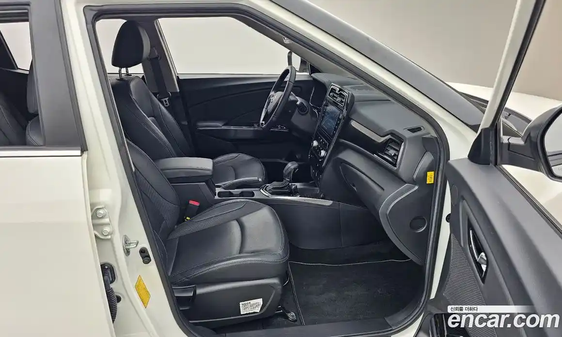 SsangYong TIBOLI 2022 1.5 автомат (гидро), фото 11