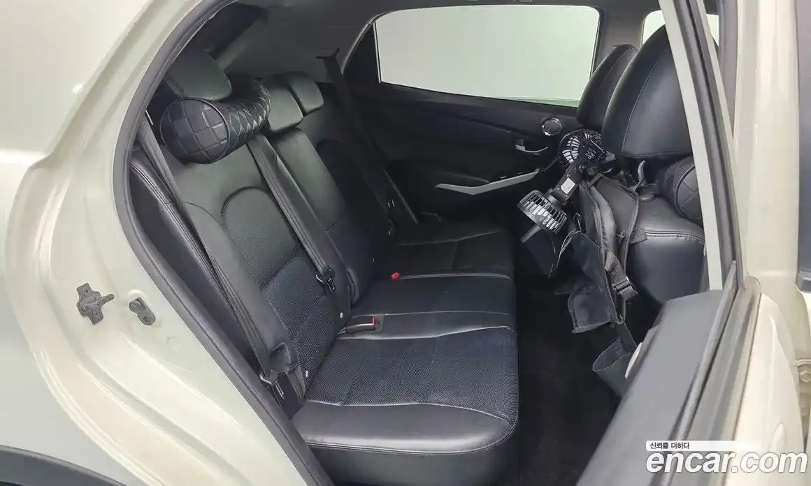 SsangYong Korando 2014 2.0 автомат (гидро), фото 11