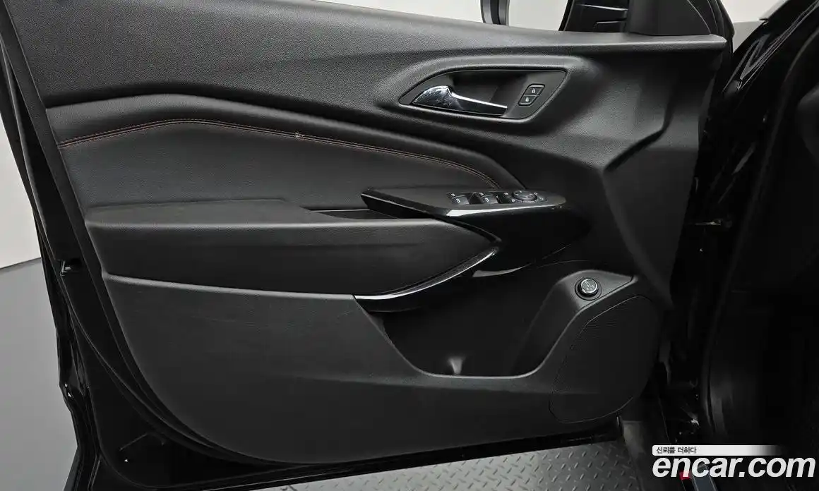 Chevrolet Trax 2025 1.2 автомат (гидро), фото 14