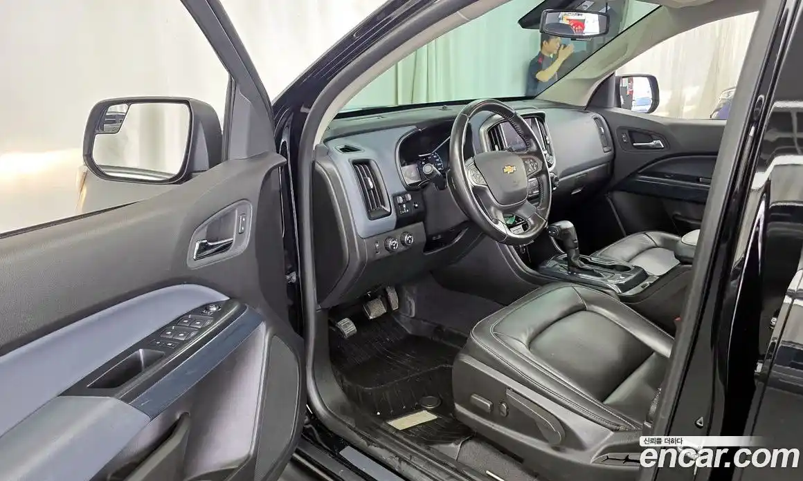 Chevrolet Colorado 2021 3.6 автомат (гидро), фото 13