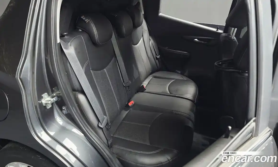 Chevrolet Spark 2016 1.0 автомат (гидро), фото 16