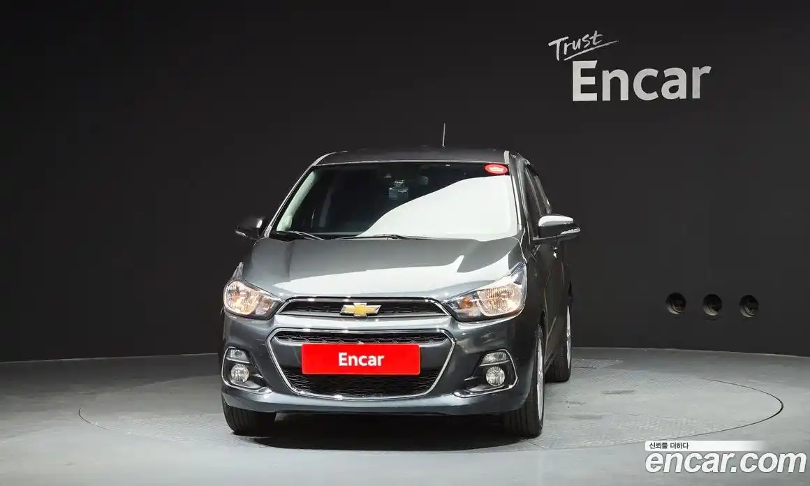 Chevrolet Spark 2016 1.0 автомат (гидро), фото 3