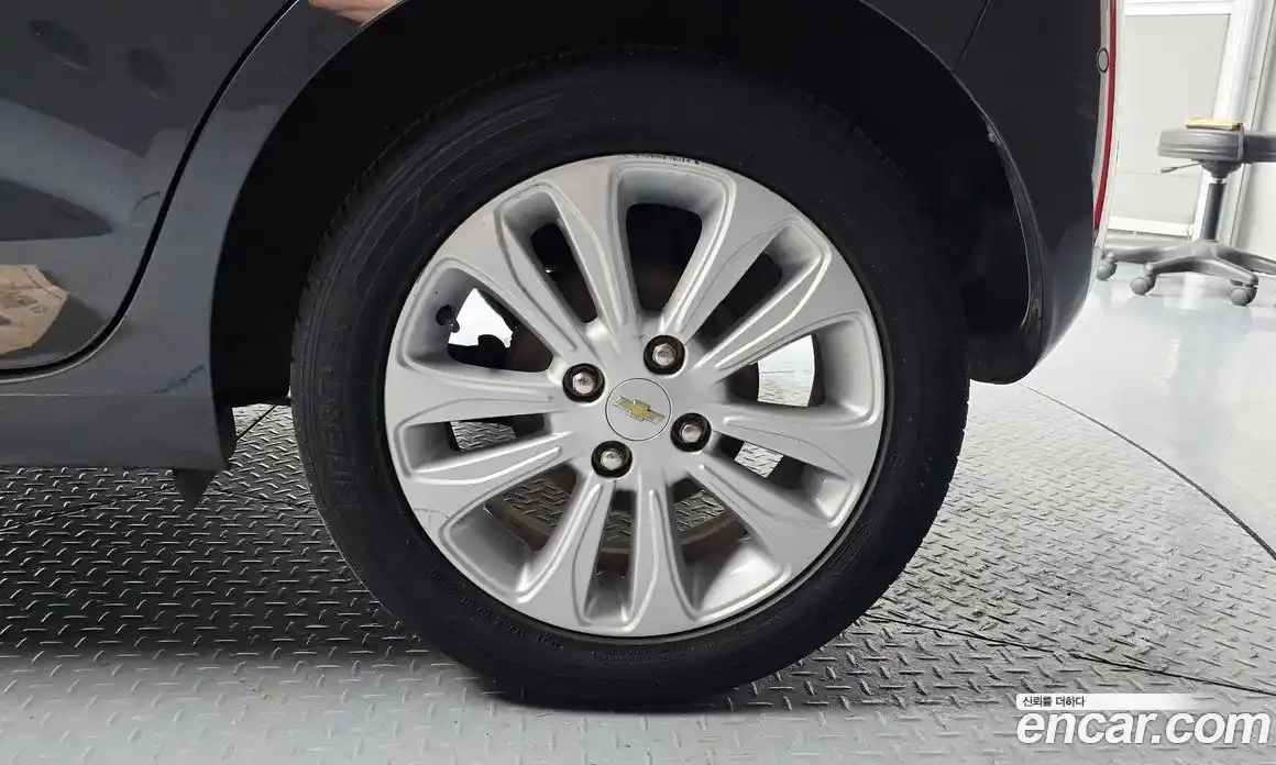 Chevrolet Spark 2016 1.0 автомат (гидро), фото 5
