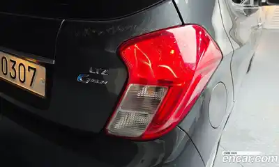 Chevrolet Spark 2016 1.0 автомат (гидро), миниатюра 9
