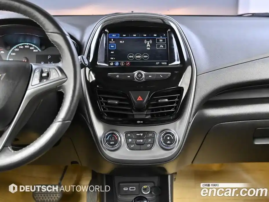 Chevrolet Spark 2019 1.0 автомат (гидро), фото 14
