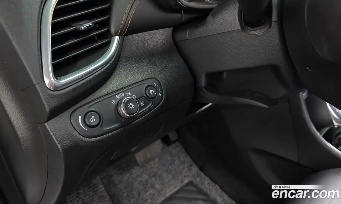 Chevrolet Trax 2018 1.4 автомат (гидро), фото 24