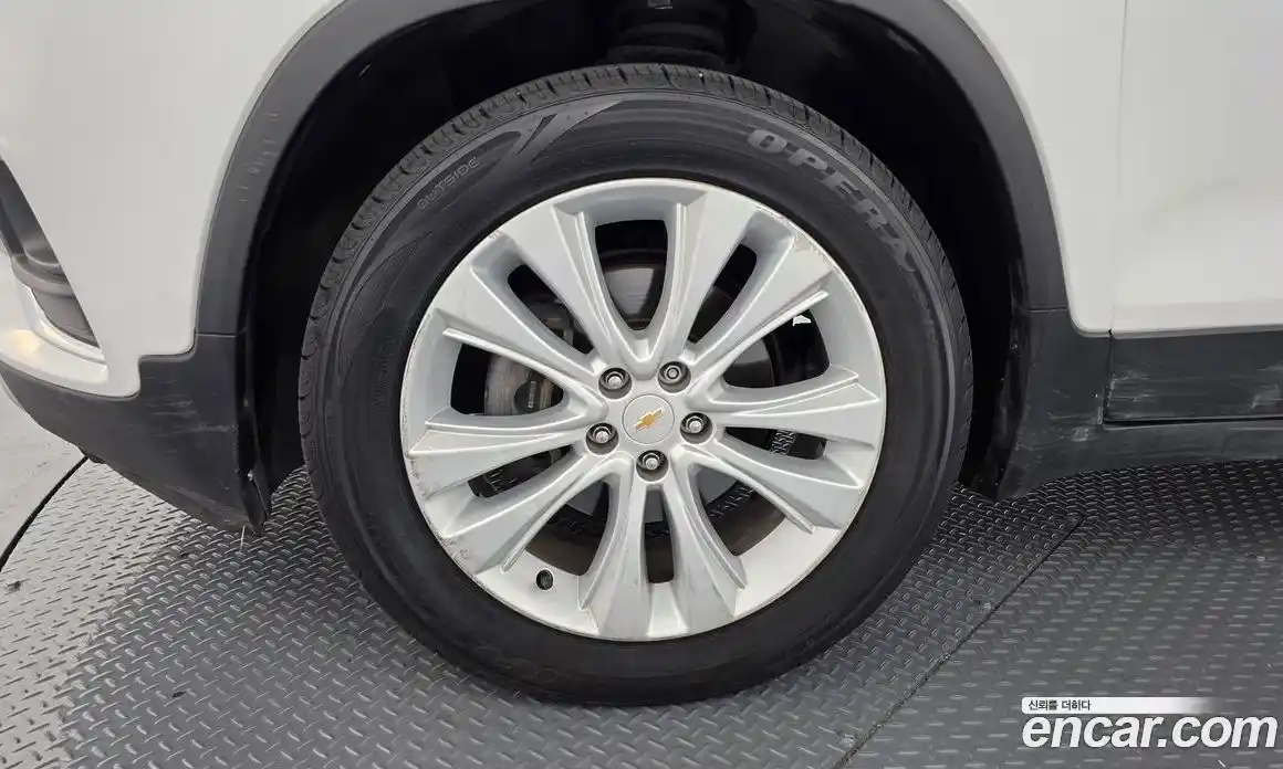 Chevrolet Trax 2018 1.4 автомат (гидро), фото 5