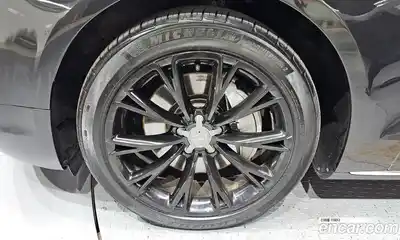 Audi A8 2012 3.0 автомат (гидро), миниатюра 5