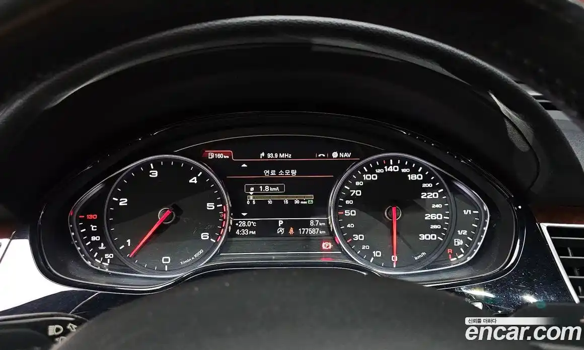Audi A8 2012 3.0 автомат (гидро), фото 8