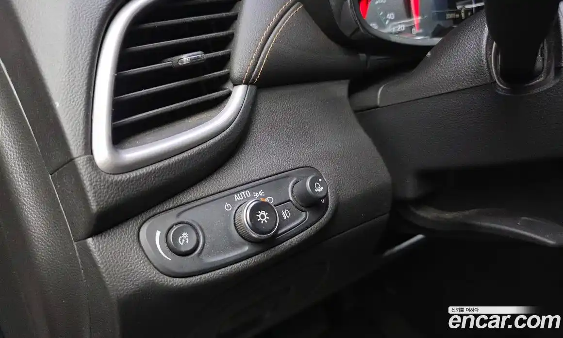 Chevrolet Trax 2016 1.6 автомат (гидро), фото 17