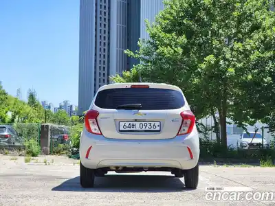 Chevrolet Spark 2016 1.0 автомат (гидро), миниатюра 3