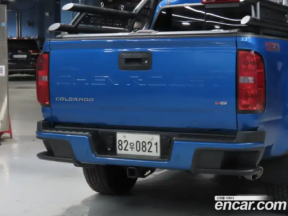 Chevrolet Colorado 2021 3.6 автомат (гидро), фото 17