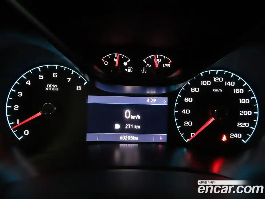 Chevrolet Colorado 2021 3.6 автомат (гидро), фото 9