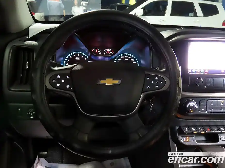 Chevrolet Colorado 2021 3.6 автомат (гидро), фото 10