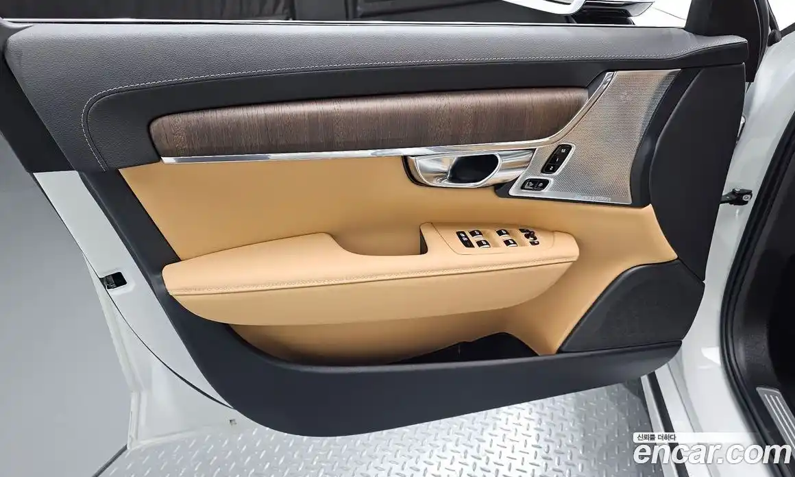 Volvo S90 2023 2.0 автомат (гидро), фото 14