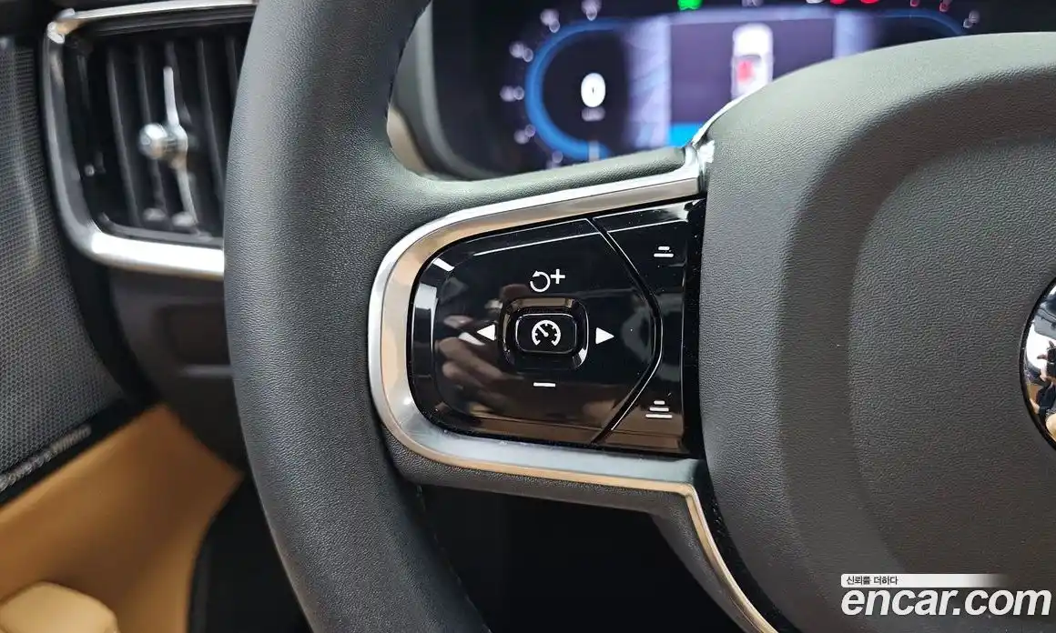 Volvo S90 2023 2.0 автомат (гидро), фото 27