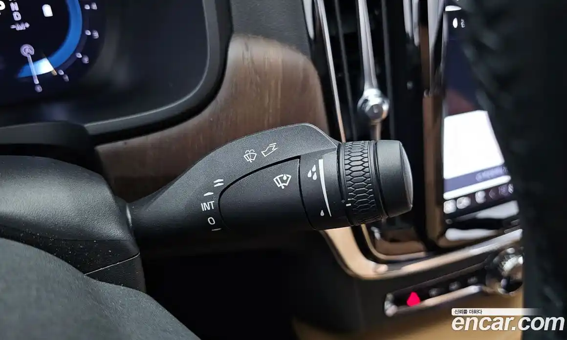 Volvo S90 2023 2.0 автомат (гидро), фото 30