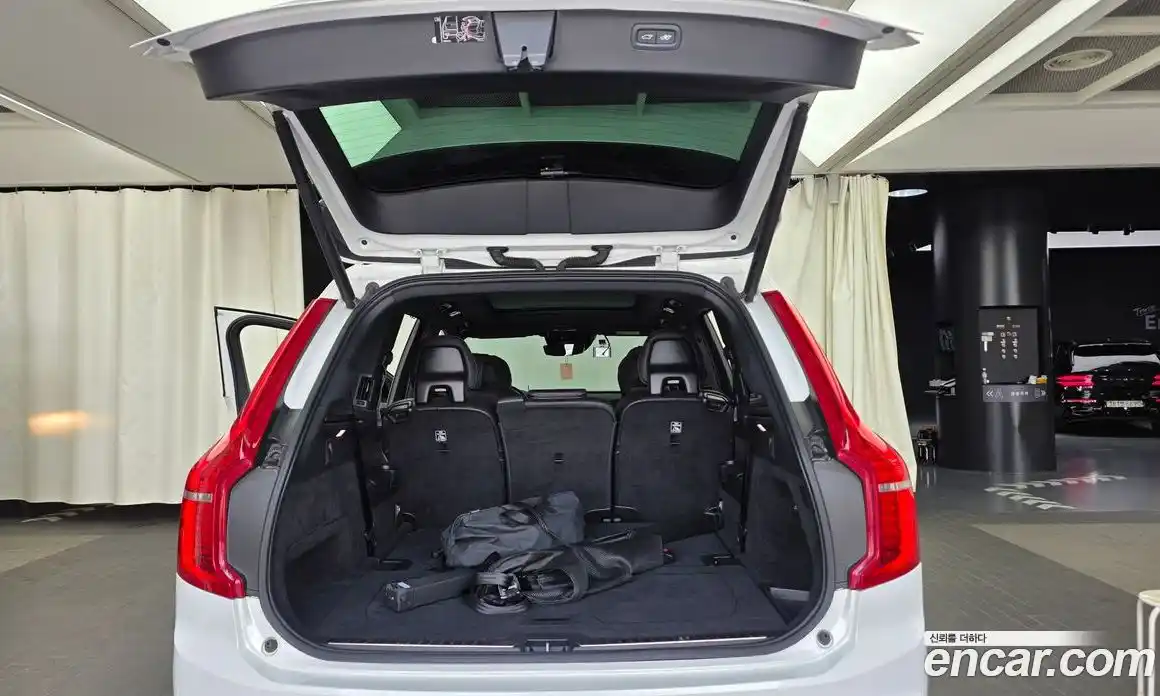 Volvo XC90 2020 2.0 автомат (гидро), фото 20