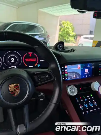 Porsche Taycan 2021 0.1 автомат (гидро), миниатюра 8